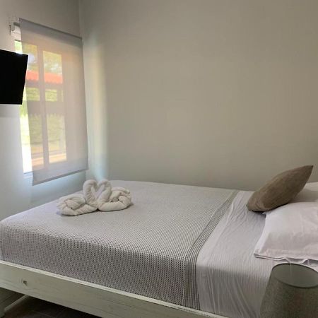 Apartamentos Ganesha Jacó Eksteriør billede