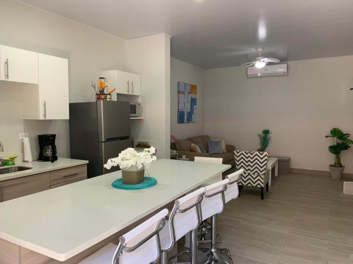 Apartamentos Ganesha Jacó Eksteriør billede