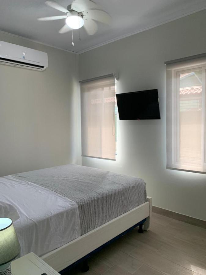 Apartamentos Ganesha Jacó Eksteriør billede