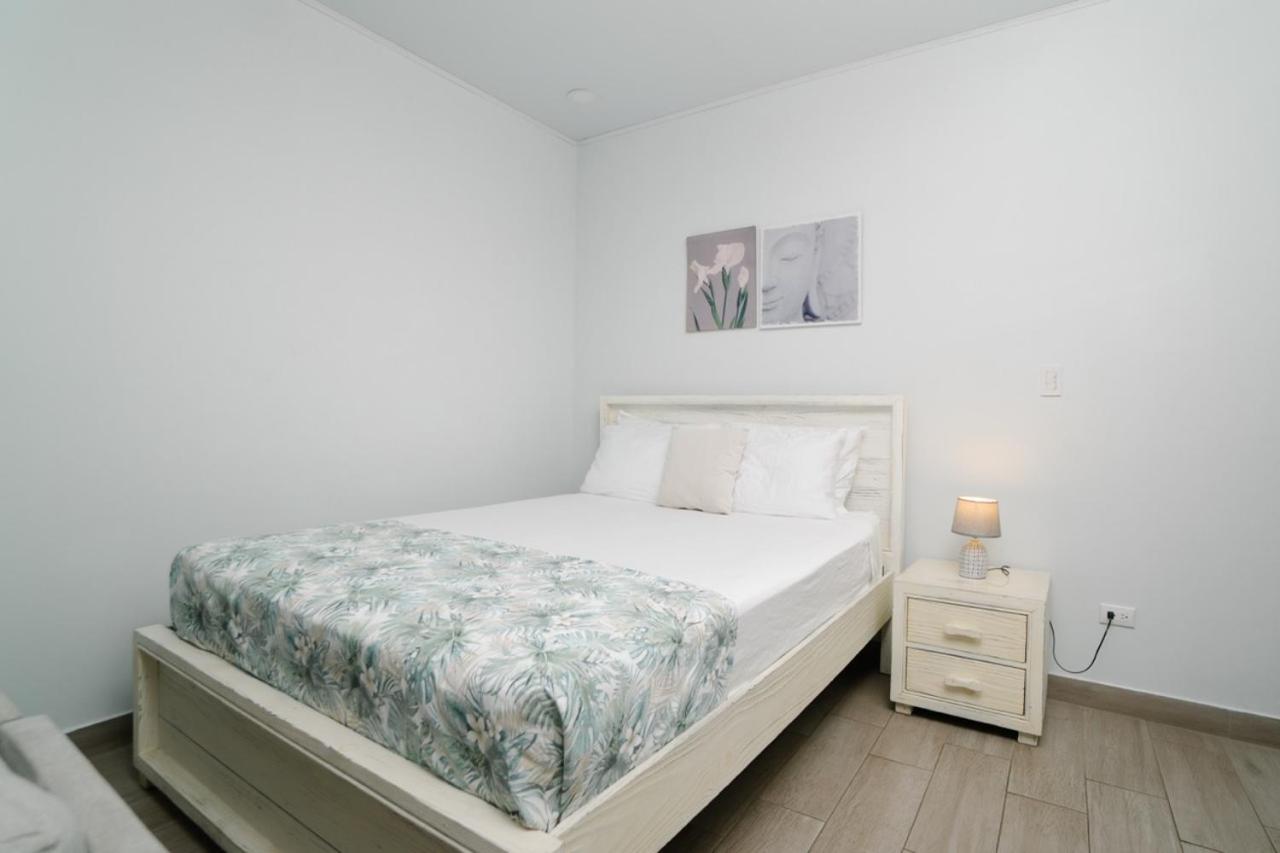Apartamentos Ganesha Jacó Eksteriør billede