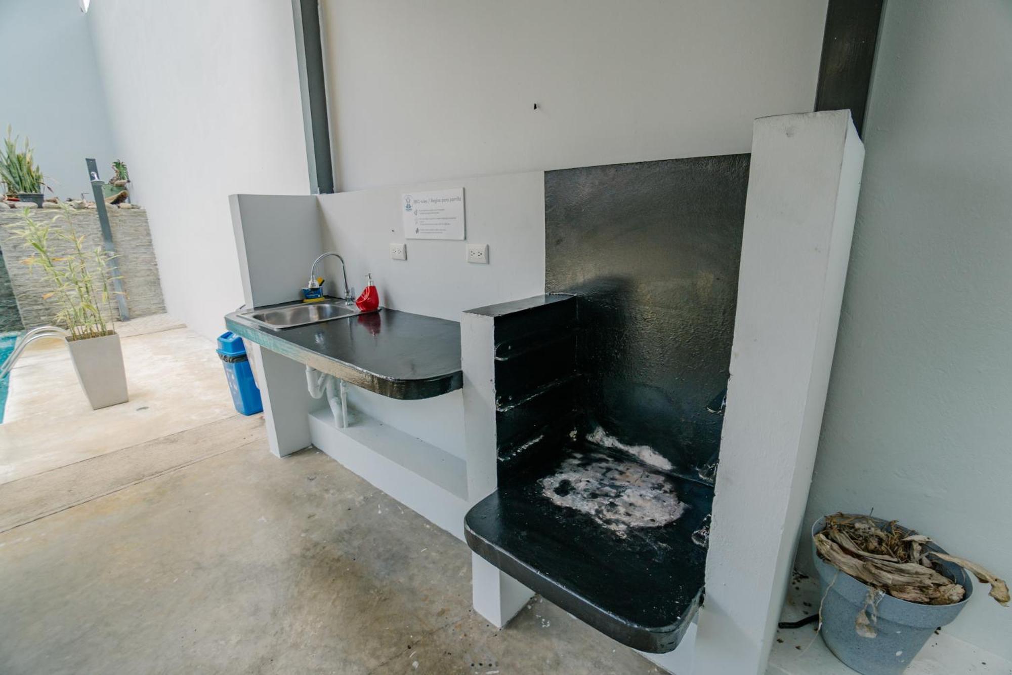Apartamentos Ganesha Jacó Eksteriør billede