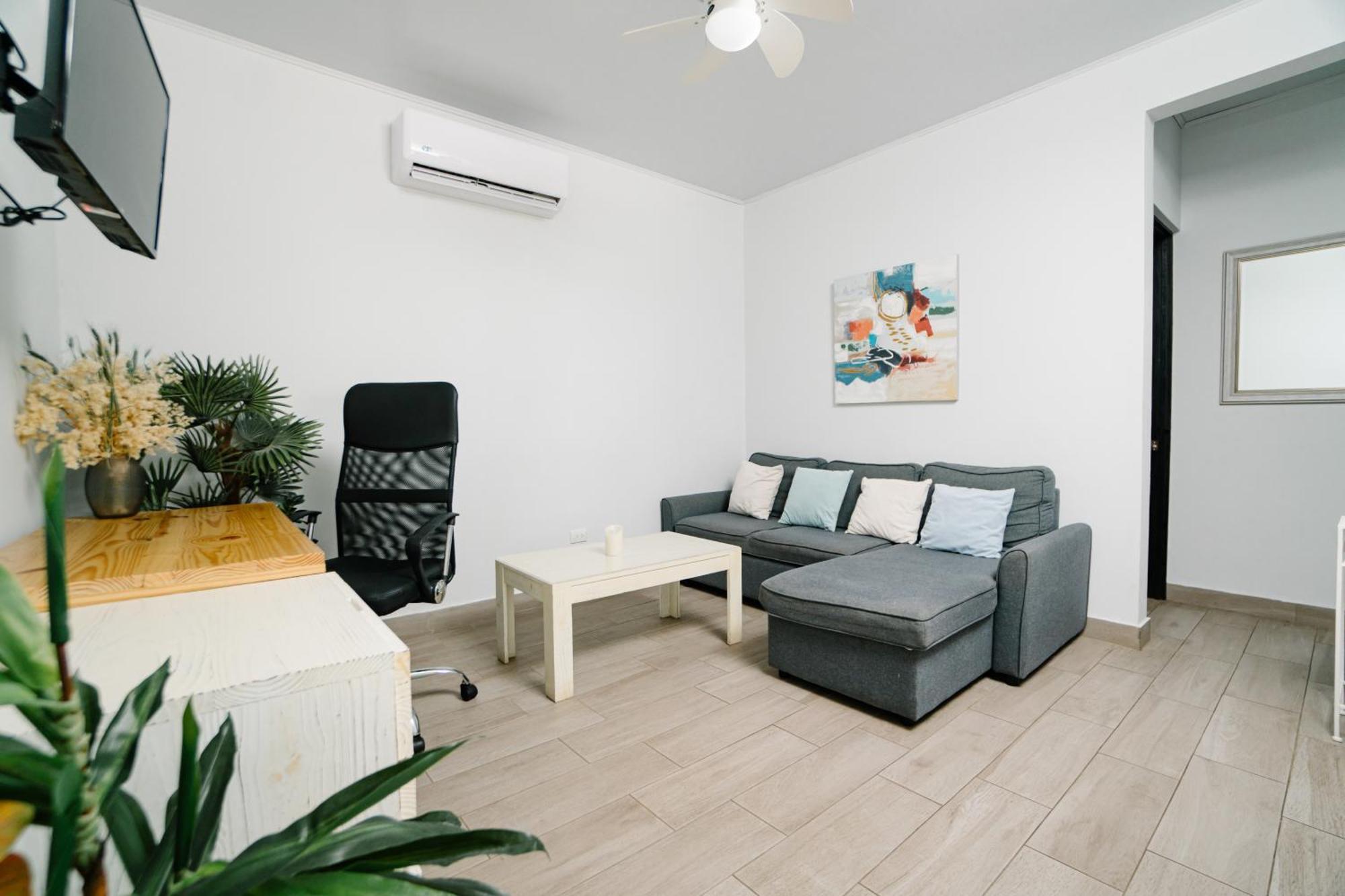 Apartamentos Ganesha Jacó Eksteriør billede